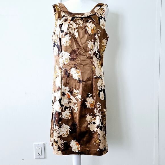 Size 10P Talbots Brown Floral Sleeveless Round Pleated Neck Tank Summer Fall - Picture 1 of 16